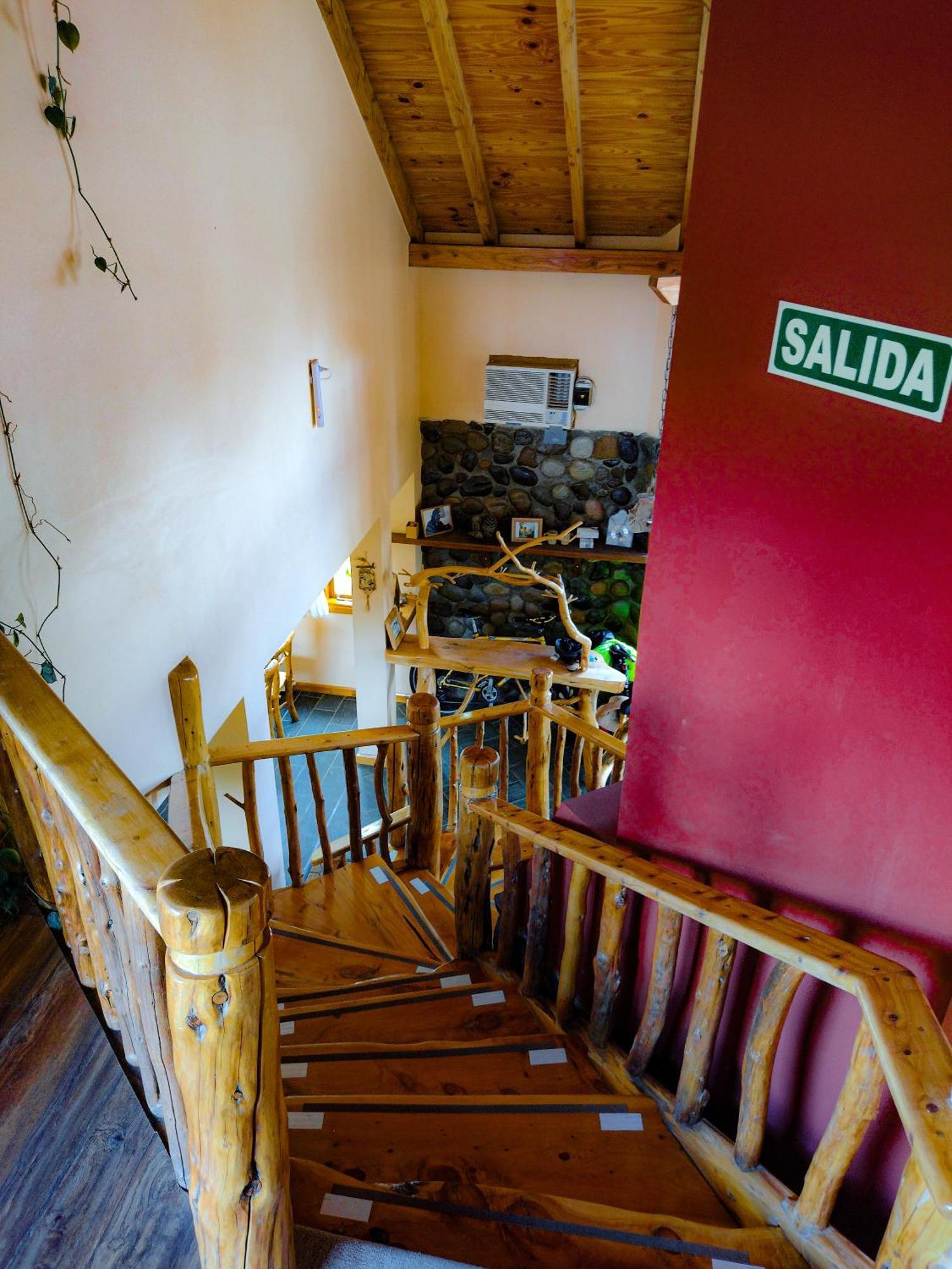 Hotel Y Cabanas Casa De Piedra Тревелин Экстерьер фото