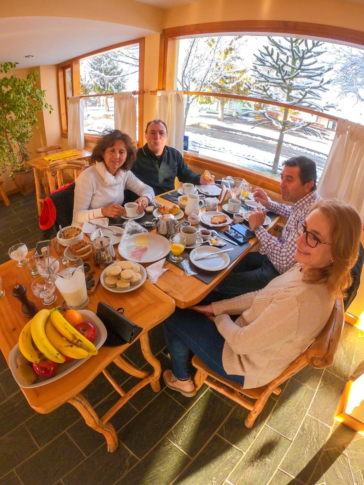 Hotel Y Cabanas Casa De Piedra Тревелин Экстерьер фото