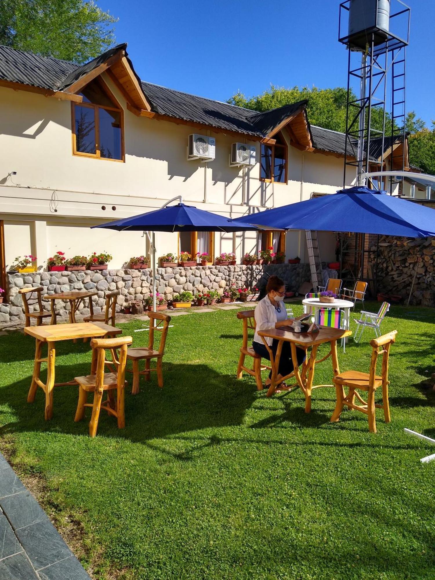 Hotel Y Cabanas Casa De Piedra Тревелин Экстерьер фото