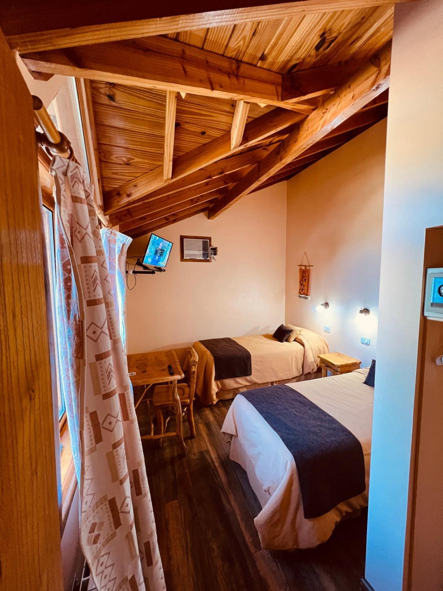 Hotel Y Cabanas Casa De Piedra Тревелин Экстерьер фото